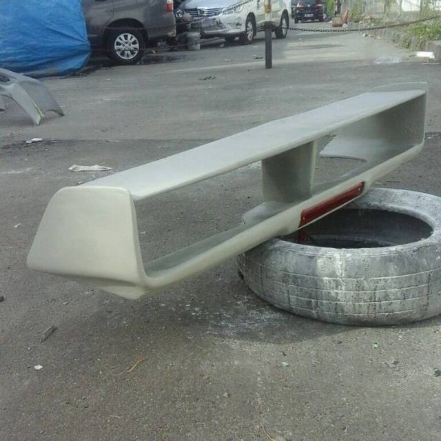 SPOILER MITSUBISHI EVO 3