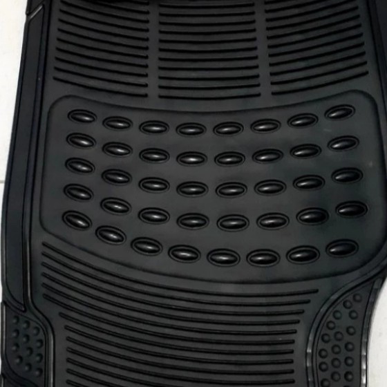 KARPET KARET TEBAL 3 BARIS MOBIL TOYOTA VOXY