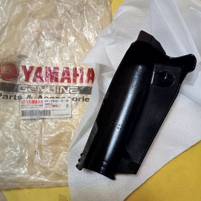 tutup cover KANAN shock spakbor depan Yamaha Alfa original NOS Hitam