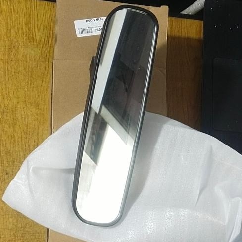 Kaca spion tengah kaca spion dalam tengah INNOVA FORTUNER HILUX YARIS CAMRY ALTIS VIOS