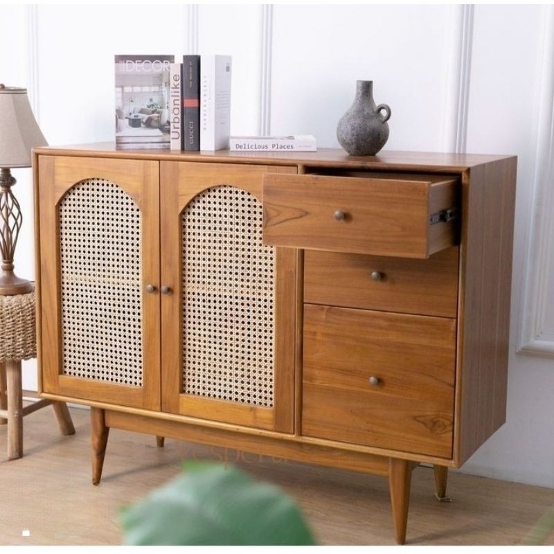 Buffet Rotan Jati Klasik – Lemari Laci Estetik & Fungsional