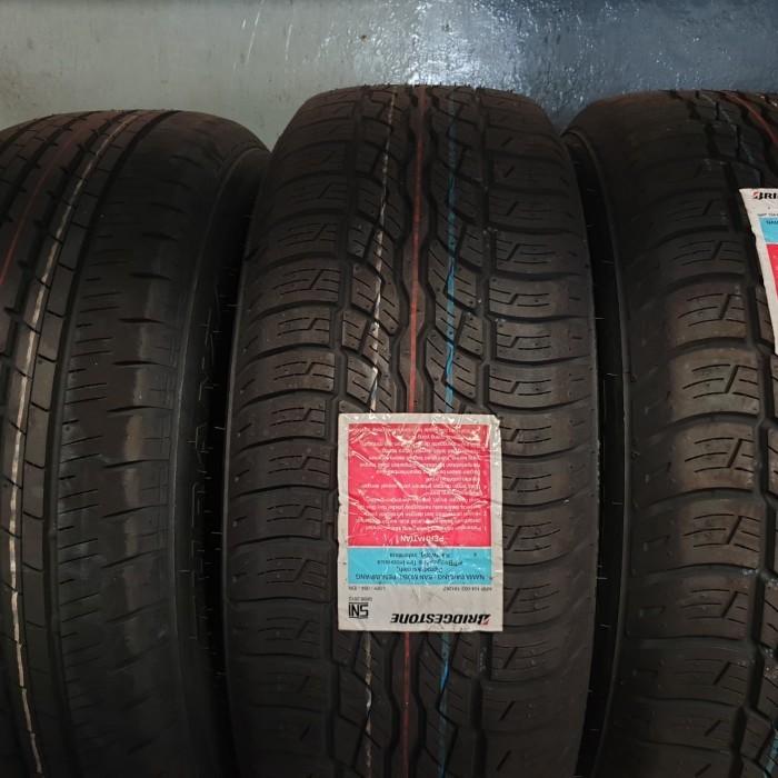 Ban Bridgestone Dueler HT D687 235/60 R16 (Ban Rush)