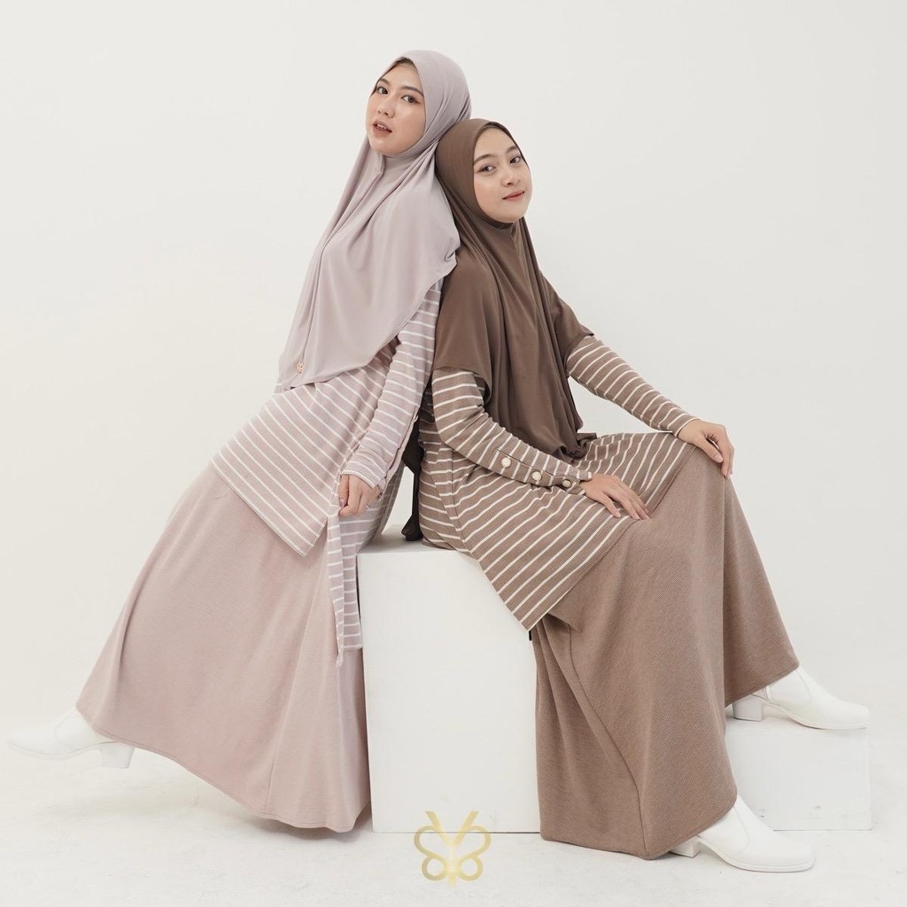 Khalisa Stripe One Set Rok dan Tunik By Yoora Sarah