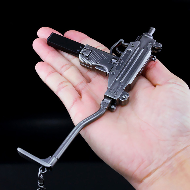 15CM Alloy Miniature UZI Model Submachine Gun Pendant High Quality Pistol Keychain Craft Pendant Fak