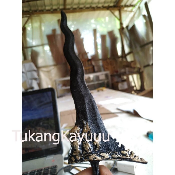 

keris sempono kinatah singo terbang atau singo api