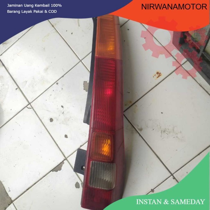 Stoplamp Lampu Belakang CRV Gen 2 2002-2004 KANAN