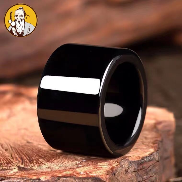 Dengan Sertifikat：Alami Sebuah batu giok, cincin batu giok hitam.