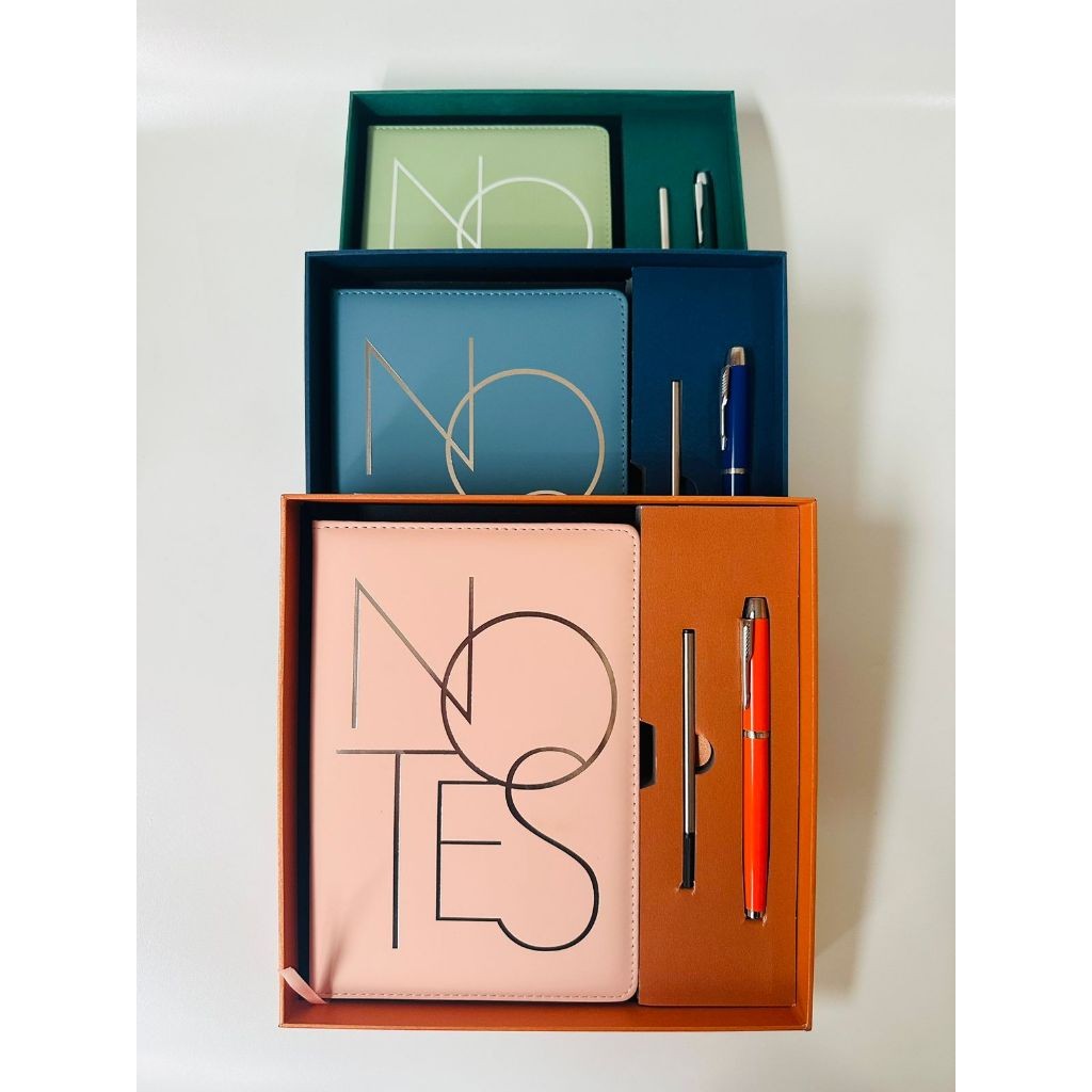

New Buku Agenda Gift Set 2in1 Bonus Pulpen Box Exclusive Totebag Buku Agenda A5 Notebook Garis Cover Motif NOTESPremium