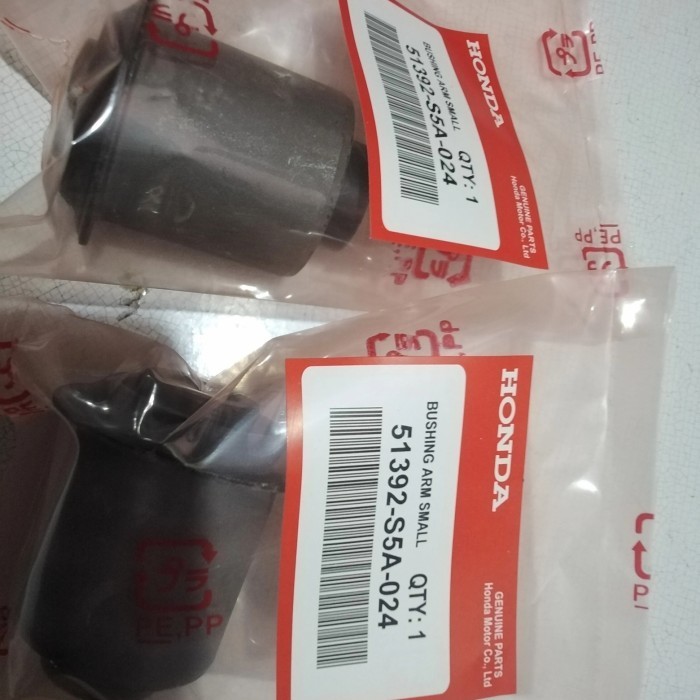bushing arm lower arm kecil Crv gen 2 dan streem 2002-2006