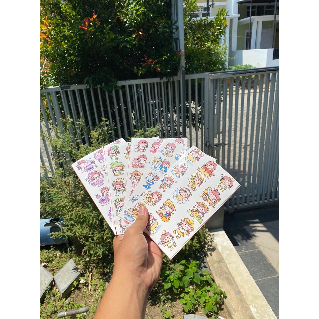 

75 PCS STICKER MOMO KARTUN KOREA LUCU WATERPROOF STIKER AESTHETIC ANTI AIR UNTUK LAPTOP CASE TUMBLER KOPER HP HELM, STIKER ANAK ANAK Paper Stationery