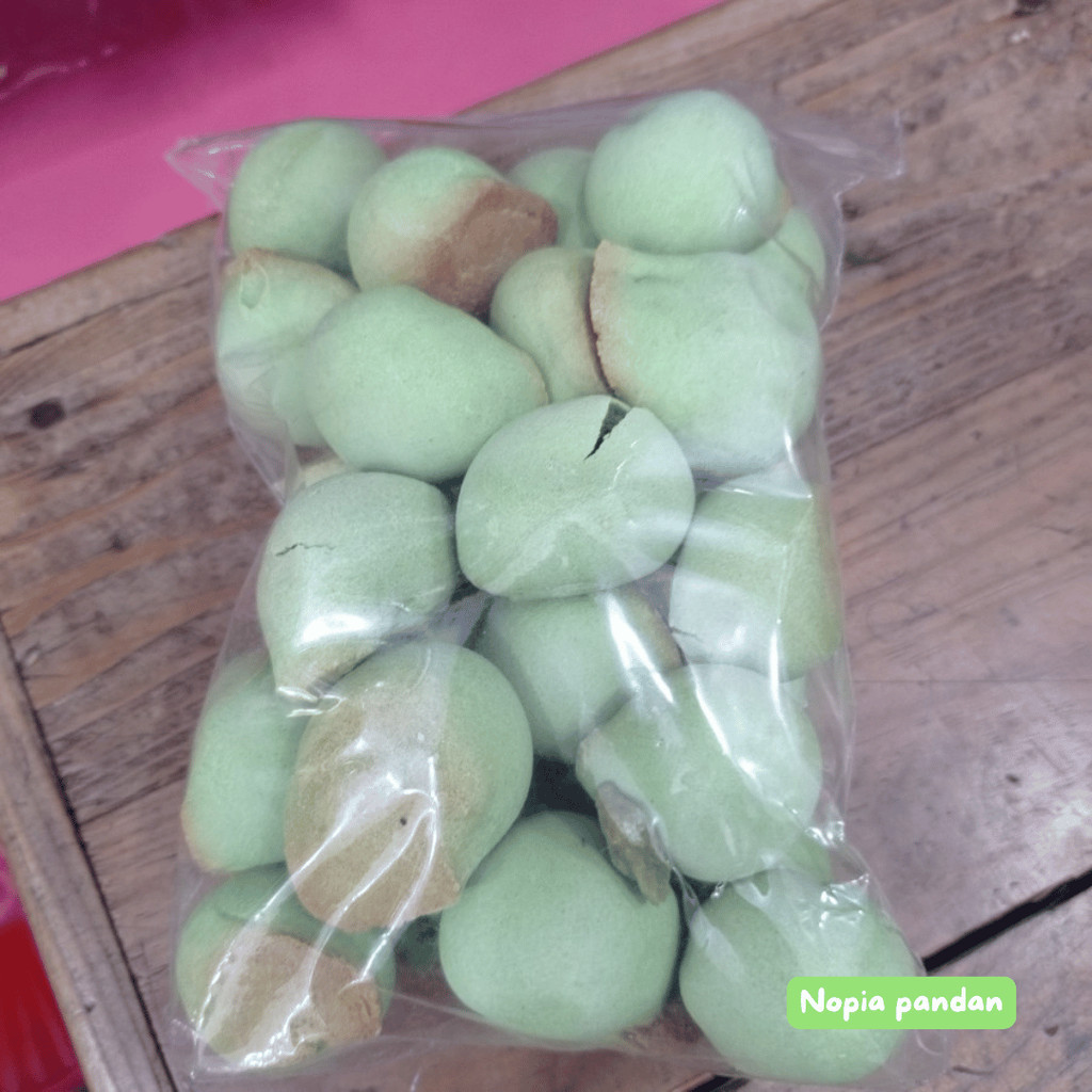 

TERLARIS NOPIA / KUE MINO / NOPIA RASA PANDAN