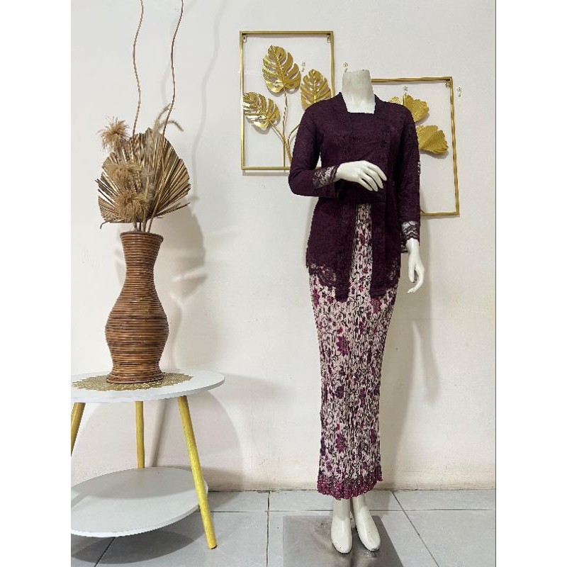 BAHAN PREMIUM / SETELAN KEBAYA BROKAT KUTU BARU/KEBAYA SERAGAM PESTA/KEBAYA KONDANGAN/KEBAYA LAMARAN