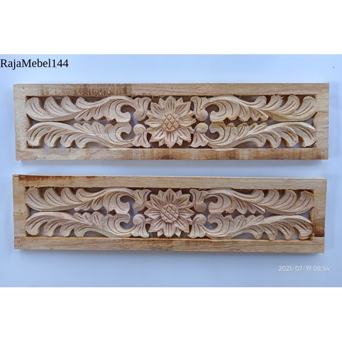 

Dekorasi Dinding Ornamen Ukir Tempel Kepingan Loster Kayu Mahoni 50x12 - 50 x 12 termurah