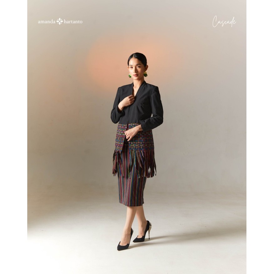 Ruth Blazer - Amanda Hartanto Batik