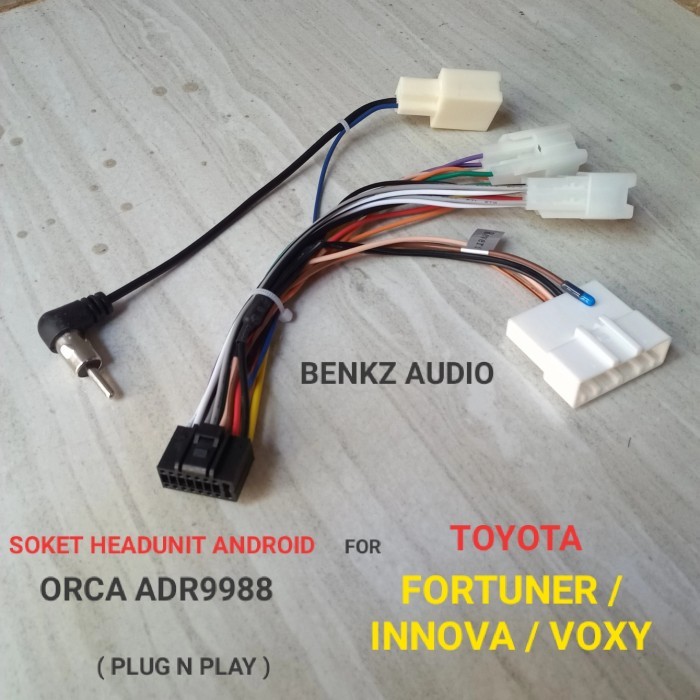 Soket headunit Nakamichi NA-3100i NA3102i pnp toyota fortuner innova