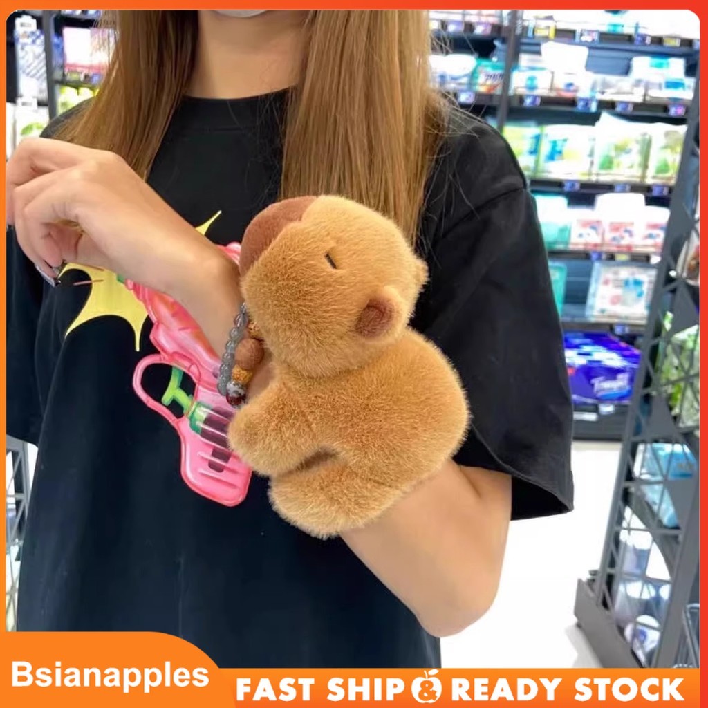 Mainan Boneka Capybara Wristband Mainan Mewah Simulasi Boneka Gelang Lingkaran Clingy Capybara Plush