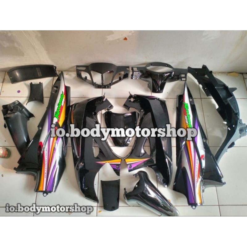 Honda karisma D cover body full sett karisma 125 D hitam plus lampu" lengkap