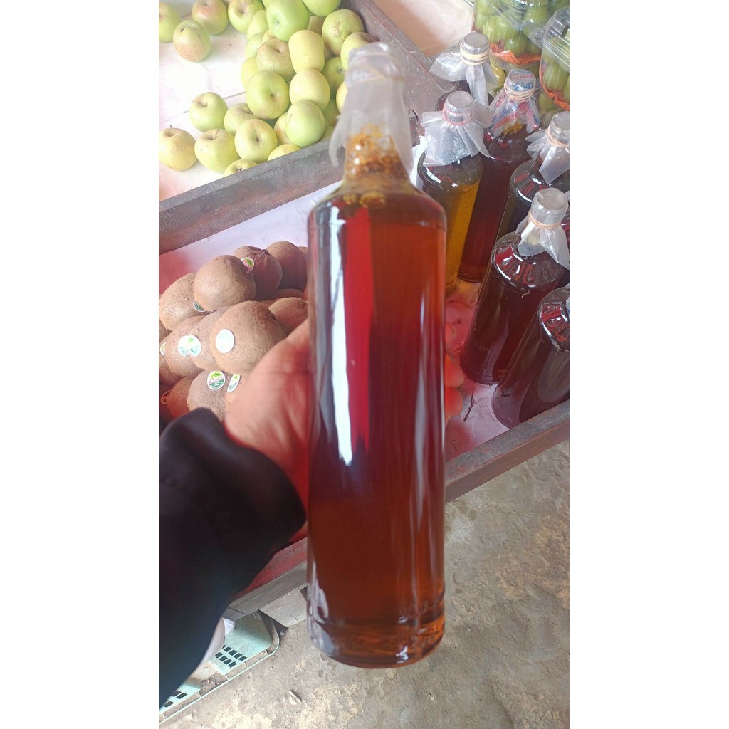 

Madu lebah hutan asli original bukan ternakan di jamin asli kalau tidak asli uang kembali isi per satu botol