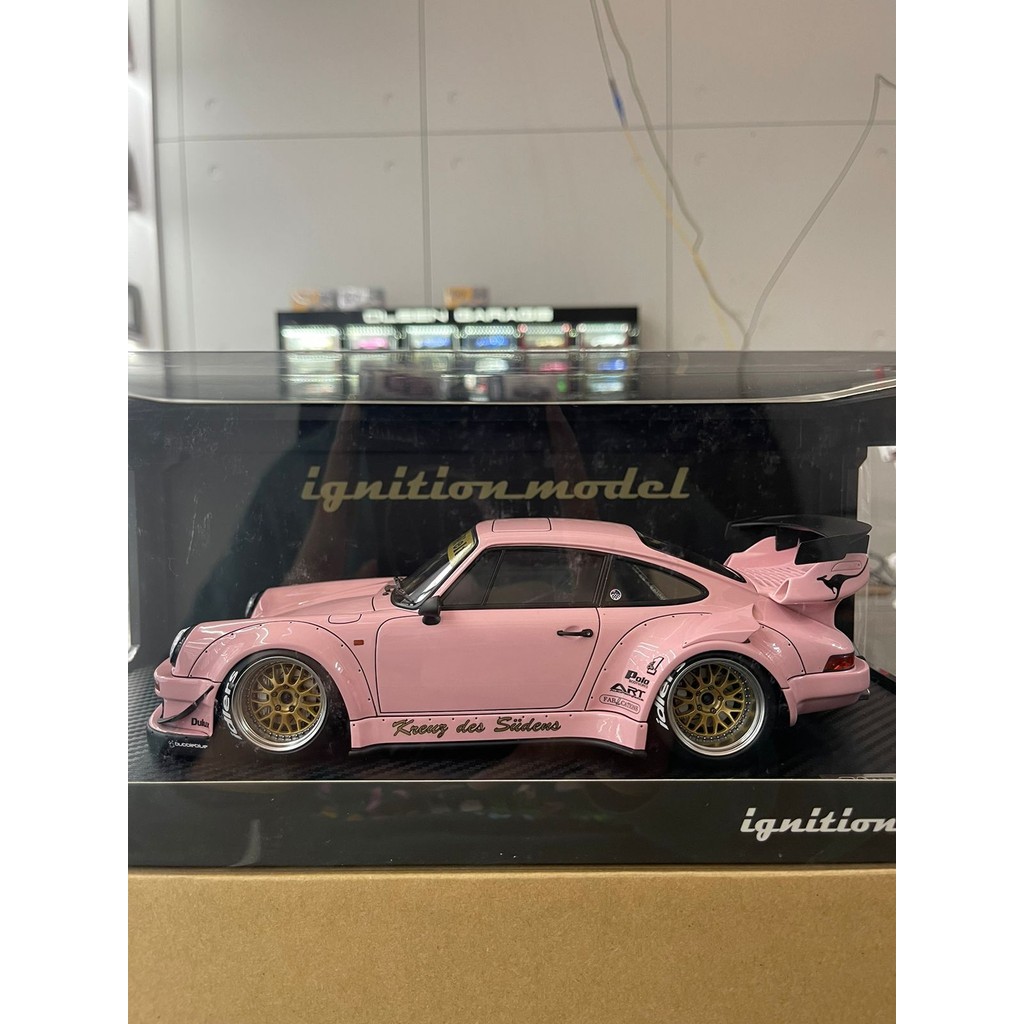 IGNITION MODEL RWB 930 PINK 1:18 SCALE IG2475