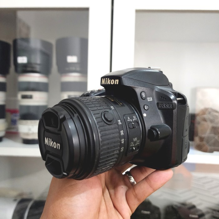SALE KAMERA NIKON D3300 + NIKON DX NIKKOR 18-55mm VR II (SN 4948)