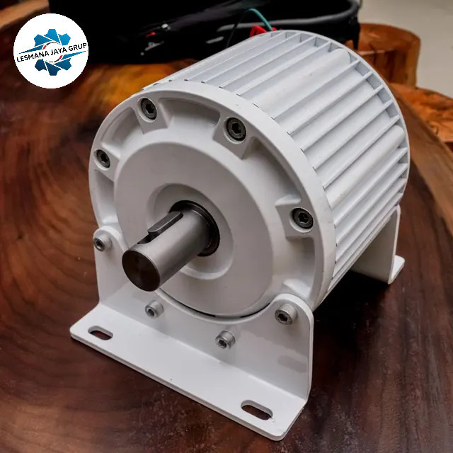 Generator Permanen Magnet Wind Turbine 1000W 48V Turbin Angin 500 RPM-380V