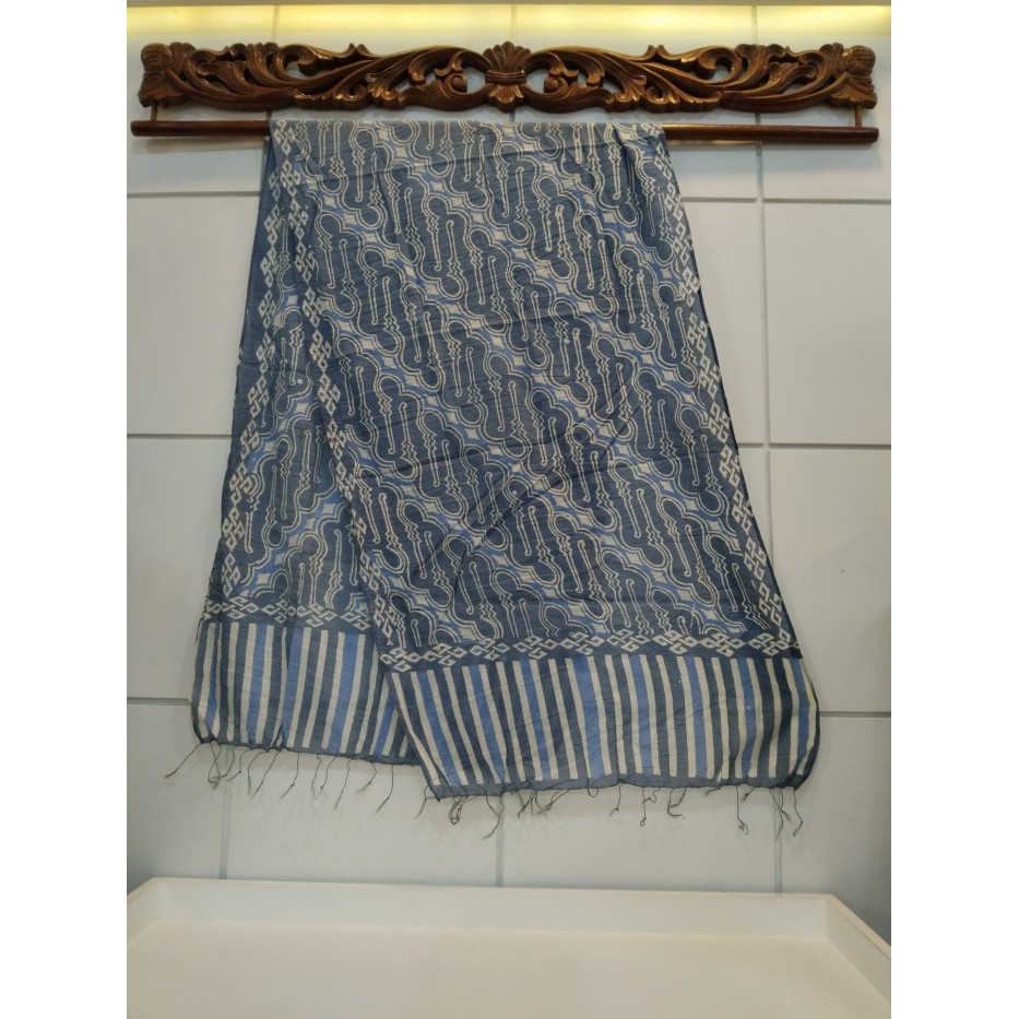 "Virtual.C" - SALE syal motif batik //syal shawl //selendang motif //pashmina motif Langs - Parang B