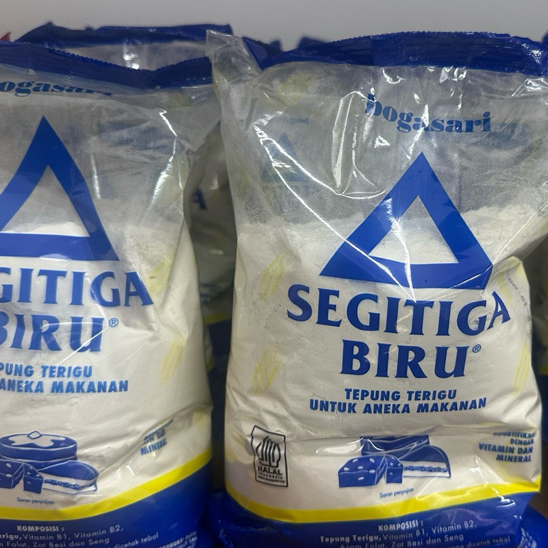 

tepung terigu segitiga biru 1kg