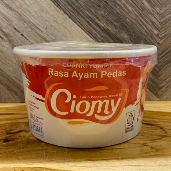 

CIOMY Cuanki Instant Chicken Spicy Cup Besar