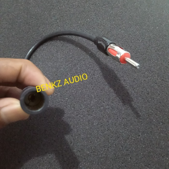 Sambungan antena radio tape mobil