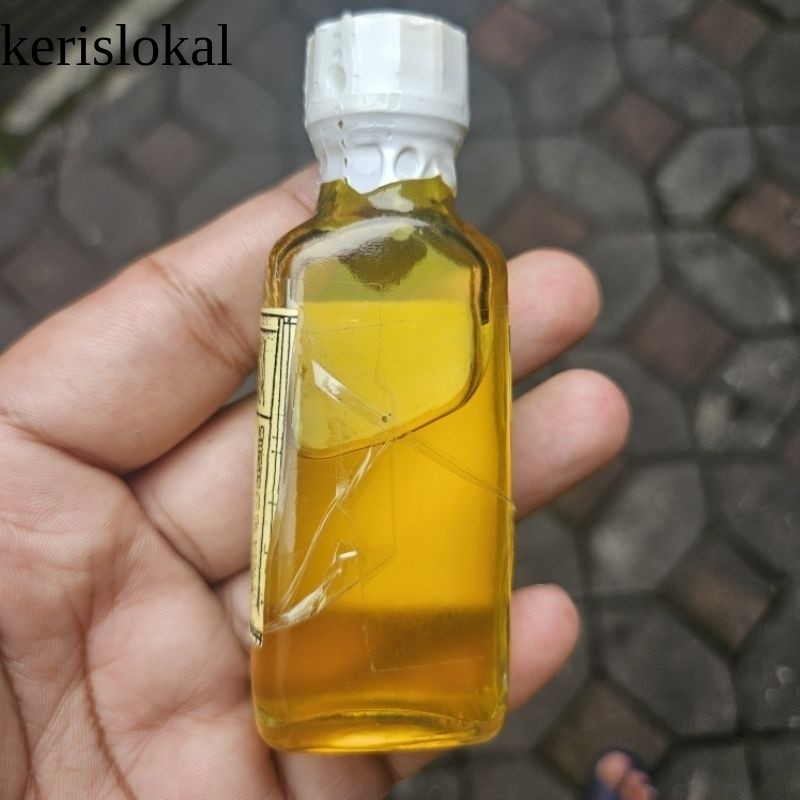 MINYAK TOTOK JARI PETIR MINYAK SERBAGUNA KL17