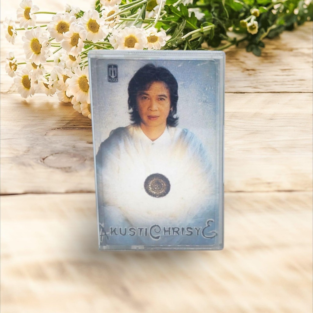 Kaset Pita  -  Chrisye - AkustiChrisye