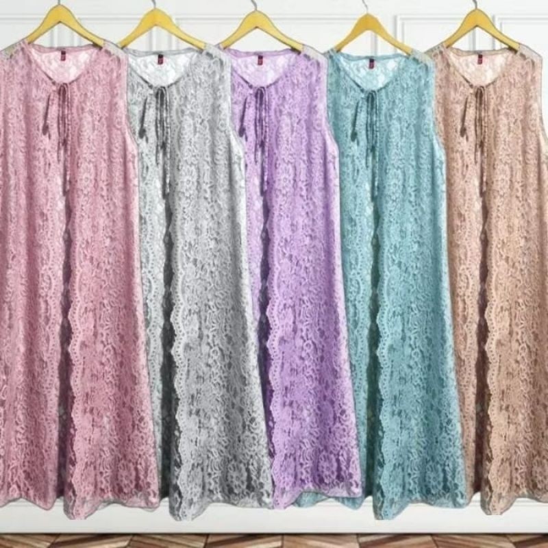 Outer Brukat Etnik Kondangan Premium Jumbo Panjang Kekinian Tanpa Lengan /Motif bunga timbul Terlari