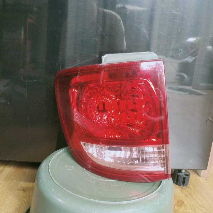 Stoplamp Lampu Belakang Toyota Fortuner 2007 2008 2009