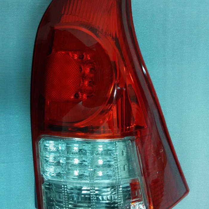 STOPLAMP AVANZA 2012 LED RED WHITE BERKUALITAS