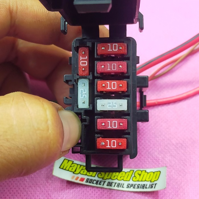 Box sekering-rumah sekering Vario 125 old type bohlam lengkap dg fuse. - Box+sekering., Vario 125 ol