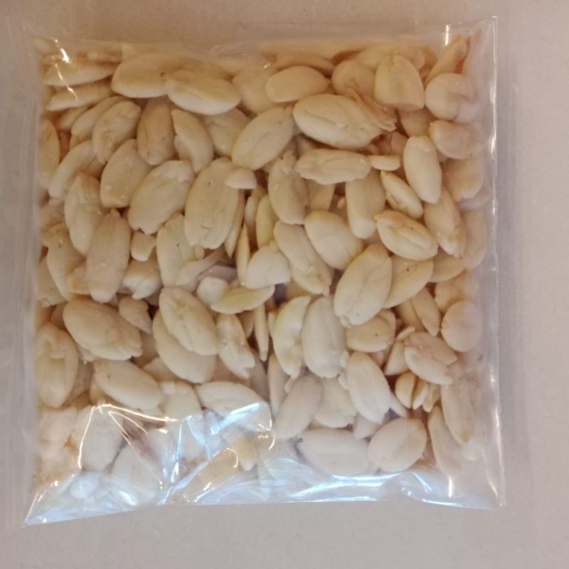 

kacang kenari || kacang kenari ripeck 250,500gr,1kg