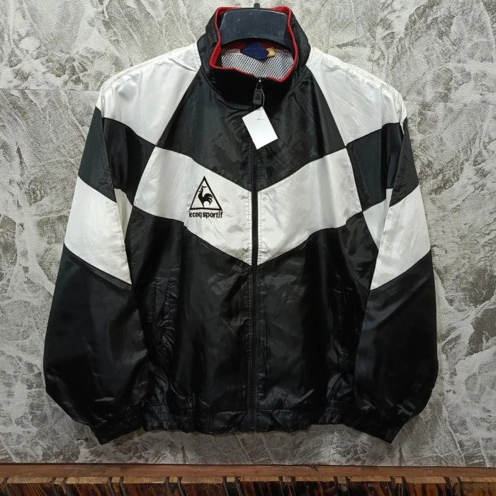 jaket windbreaker LE COQ SPORTIF vintage size XL casual bagus ORIGINAL