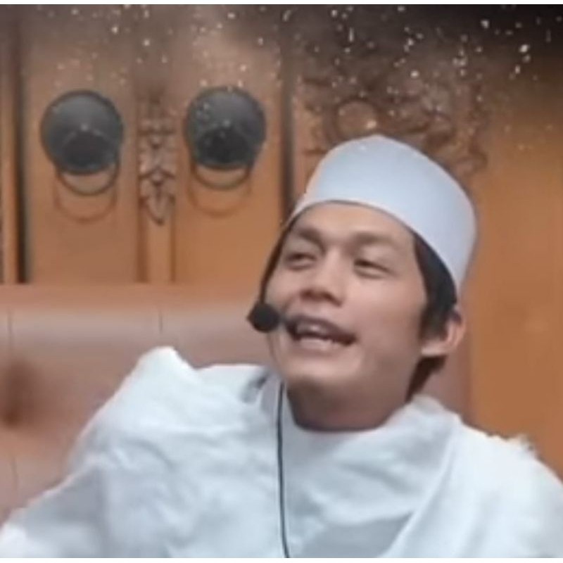 Peci Putih Songkok KALBUT PUTIH Peci Gus Iqdam  kopiah assagofah hitam no 1-10 Kopiah Hitam Kopyah H