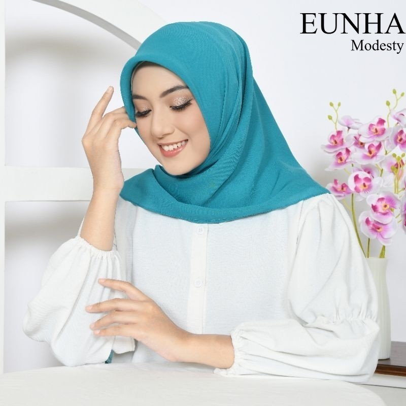 kerudung hijab segiempat bella square premium size 110x110 warna HIJAU TOSCA