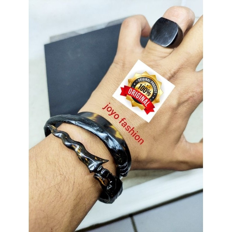GELANG AKAR BAHAR HITAM UKIR KERIS