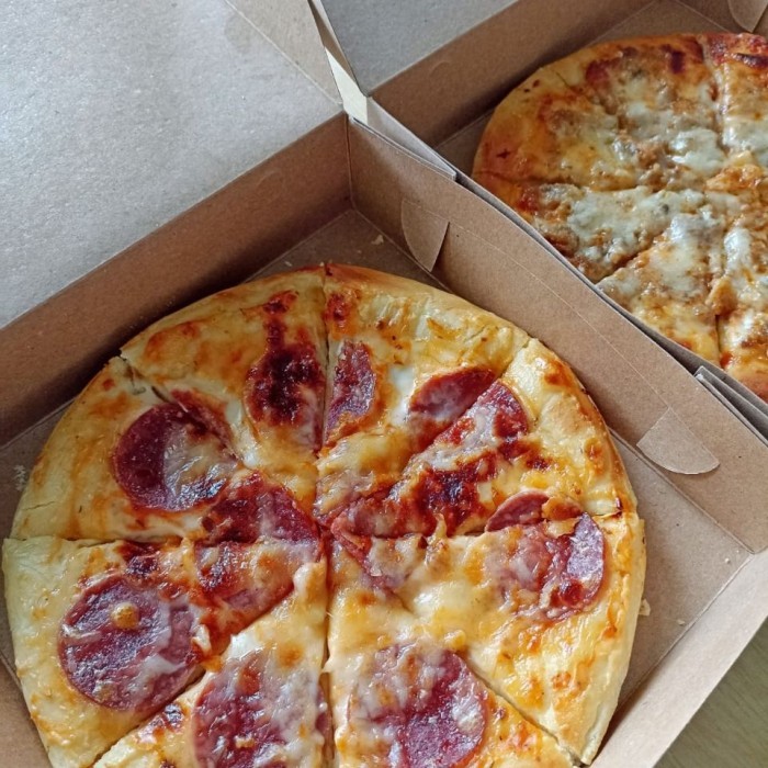 

PIZZA GAZA Pizza Pepperoni