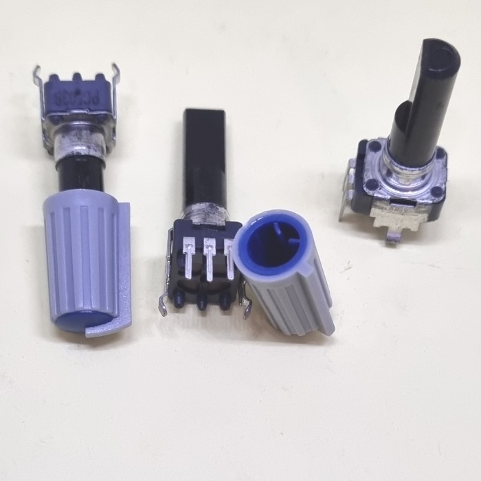 Knob + Potensio ALPHA B50K Mono Center Vertical Segi Potentio