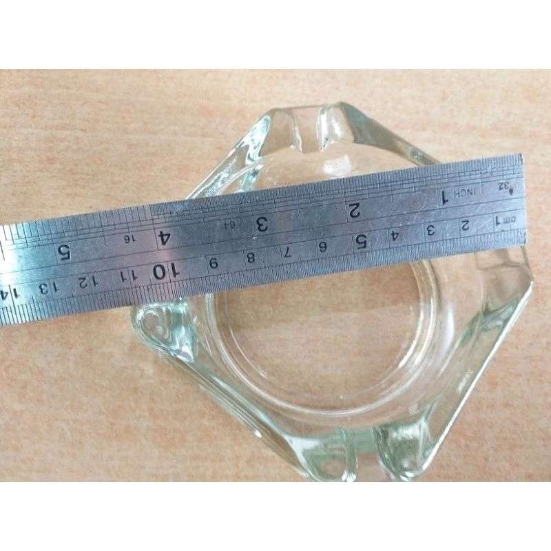 asbak kaca kotak MAT-143