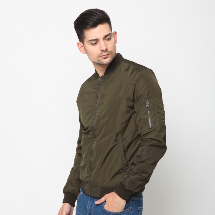 Emba Classic - Jaket Bomber Pria Regular Fit Material Nylon - Bertucio - Army, L