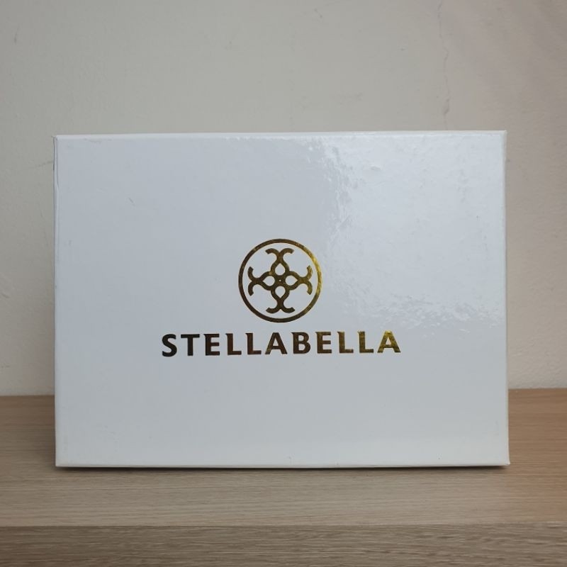 

Box Saja logo STELLABELLA Ukuran Besar Dan Kecil