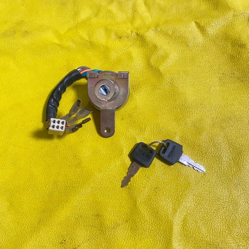 kunci kontak Yamaha v75 v 75 NOS
