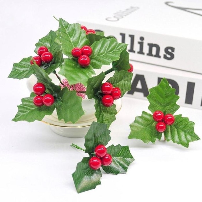 

Bunga Pinus Hampers Daun Cherry Berry Rustic Hiasan Dekorasi Kado Parcel Natal Christmas | Bunga Tusuk Poinsettia - Set Cherry