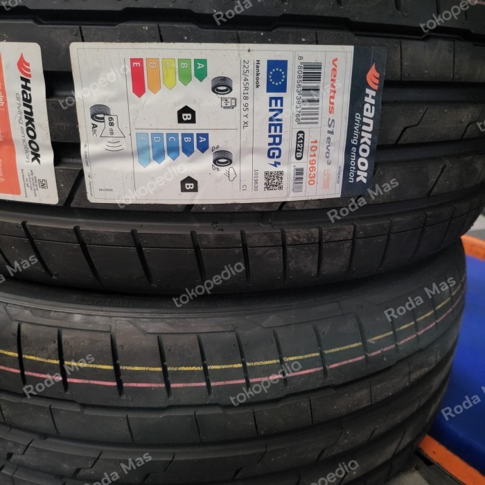 Ban Hankook Ventus S1 Evo3 225/45 R18 Run Flat RFT (Ban BMW 320/G20)