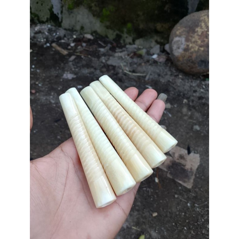 pipa once tulang sapi gurih adem motif ulir