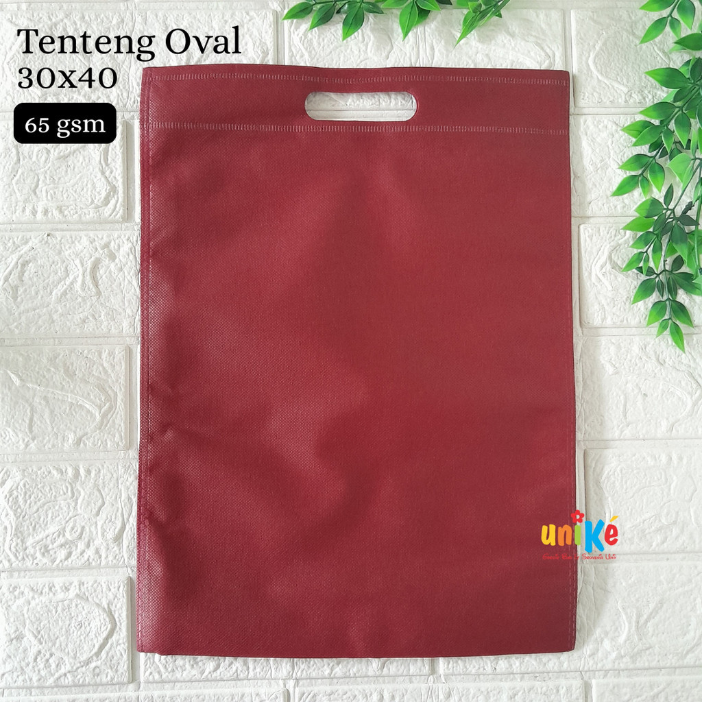 

Goodie Bag Spunbond Press Tenteng Oval 30x40 Tas Seminar 65 Gsm Bingkisan Souvenir Ulang Tahun